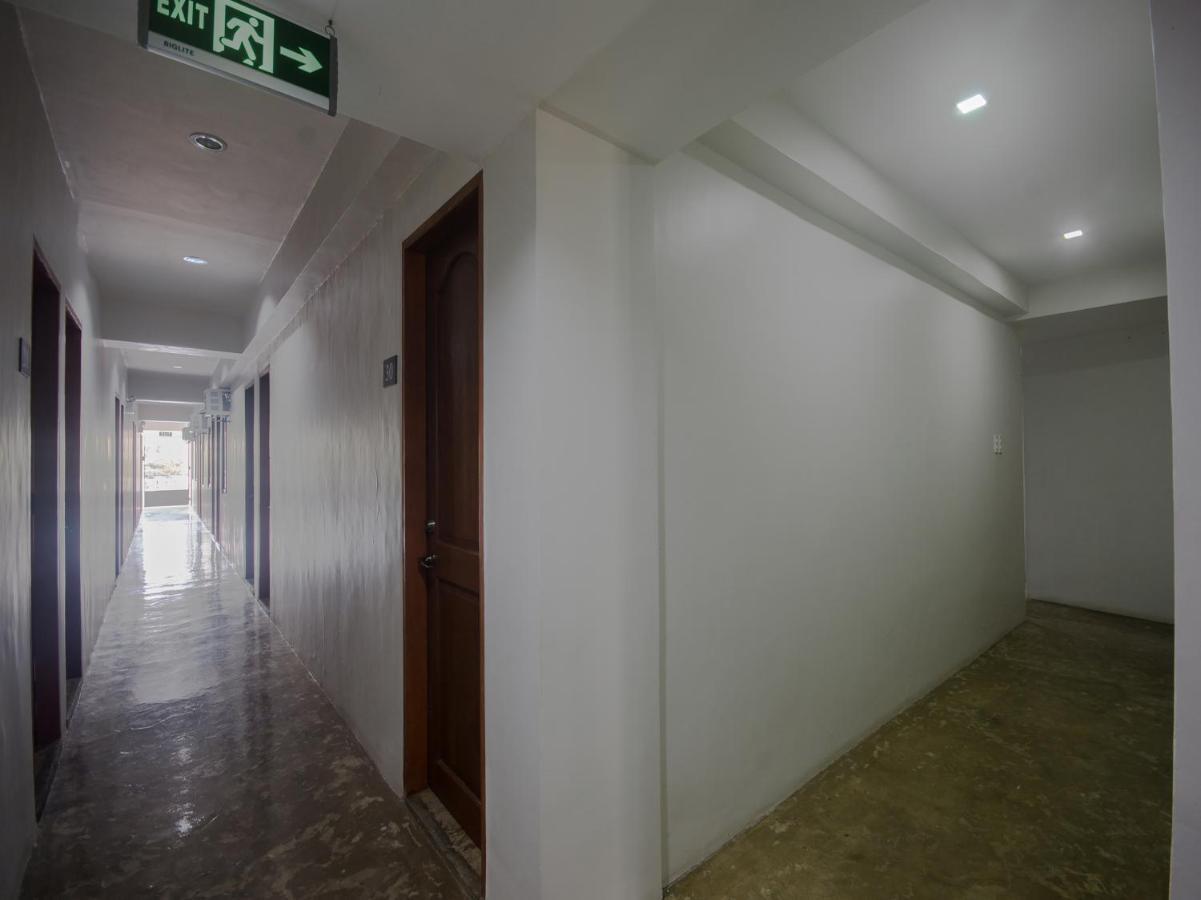 Gplace Hotel Cebu Exterior photo