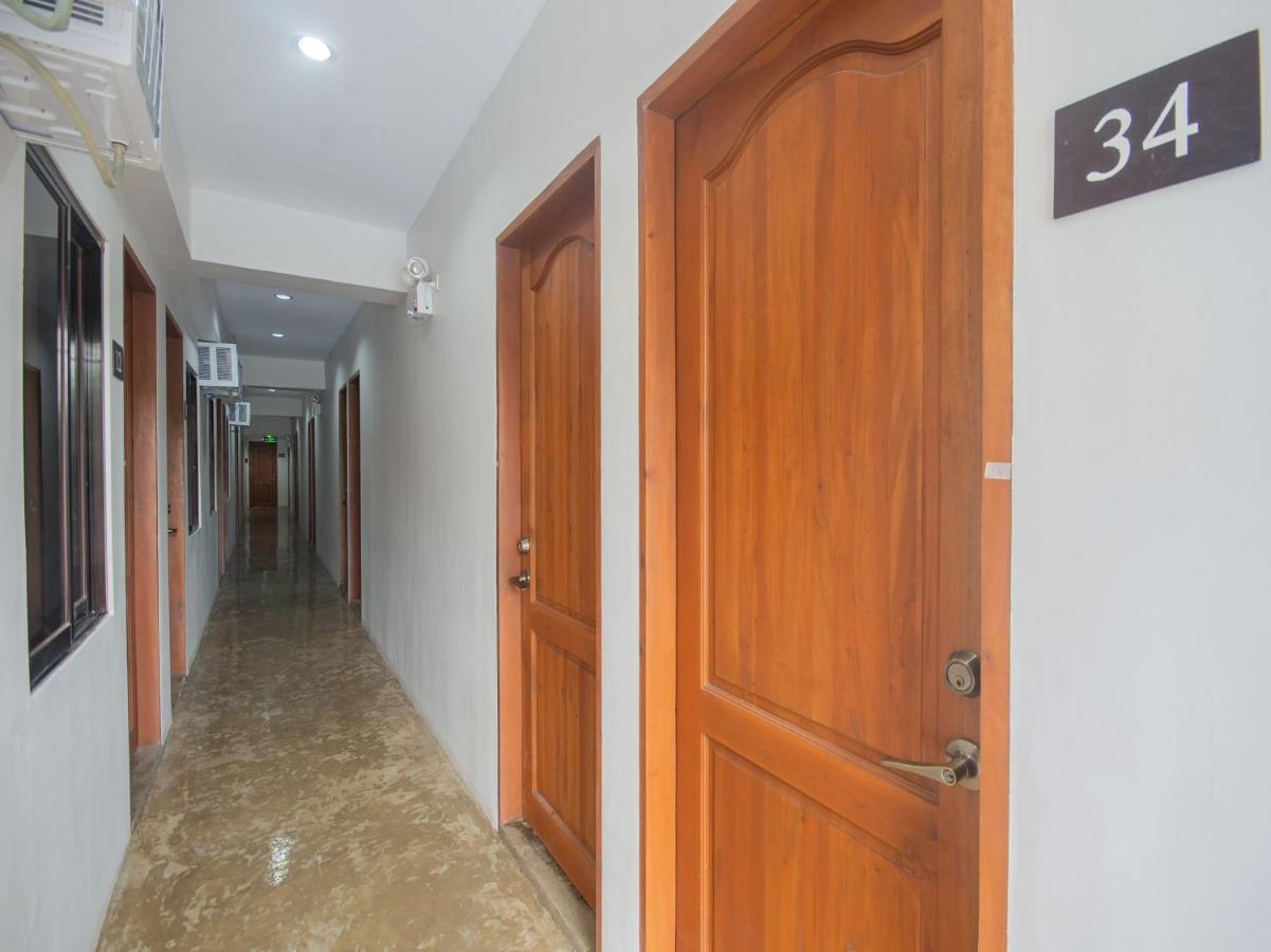 Gplace Hotel Cebu Exterior photo